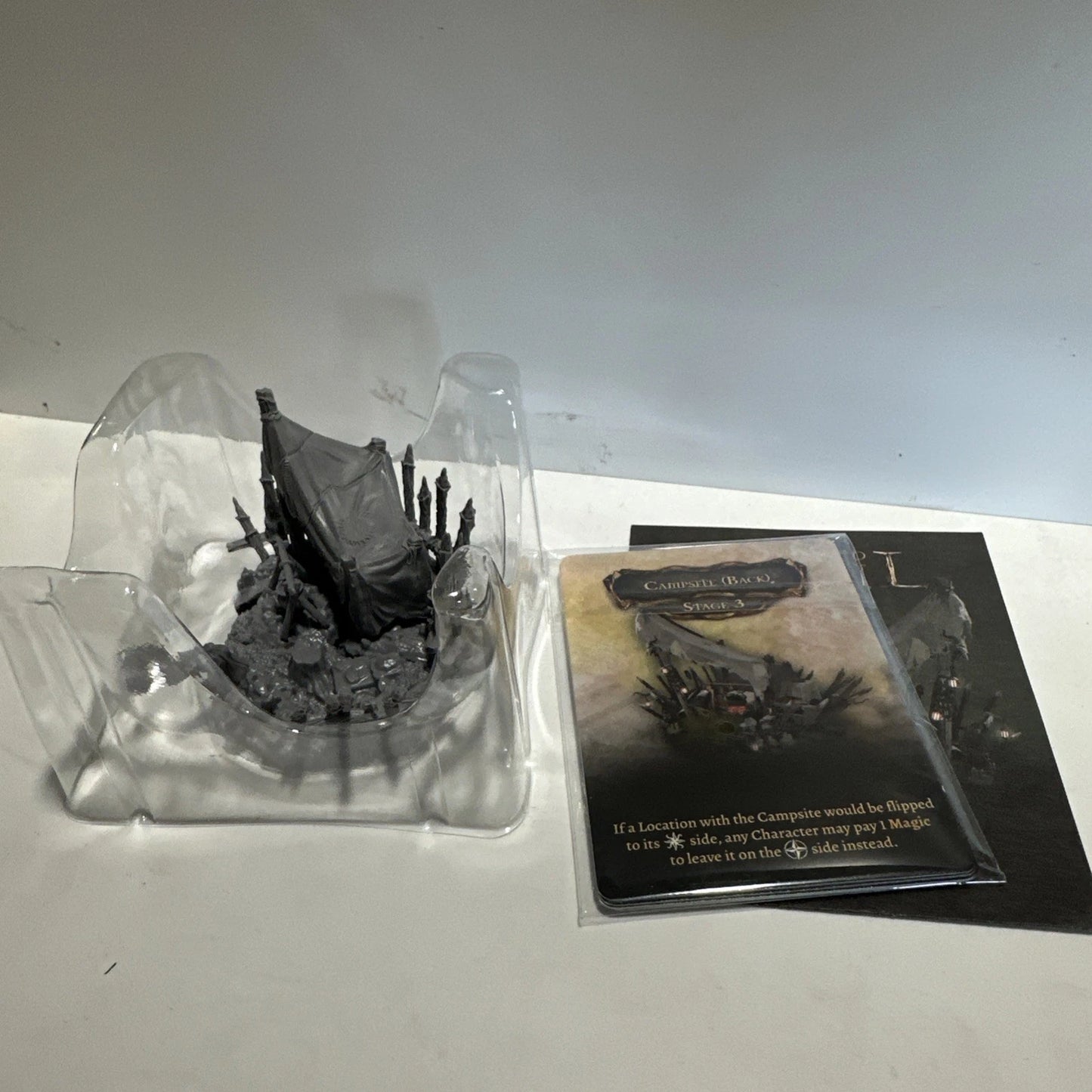 TAINTED GRAIL Kings of Ruin: CAMPSITE Miniature