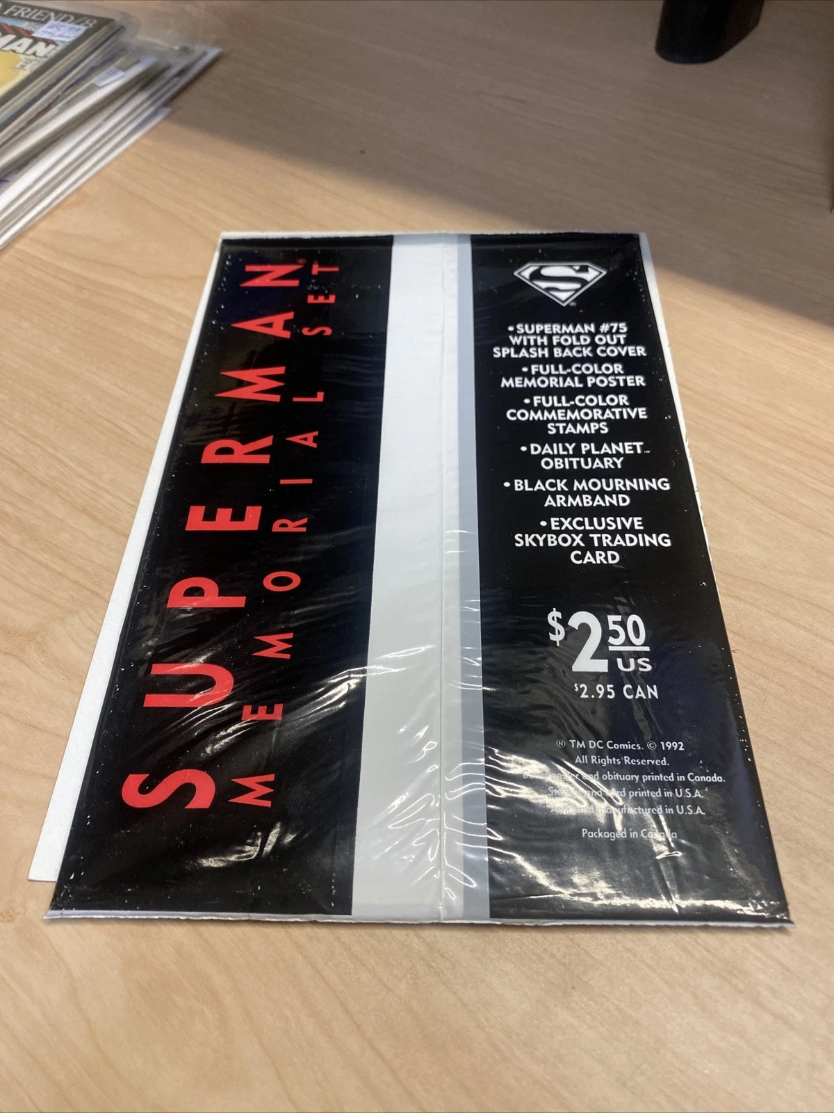 Vtg 1992 DC Comics Superman Memorial #75 Fold Out Splash Back Cover