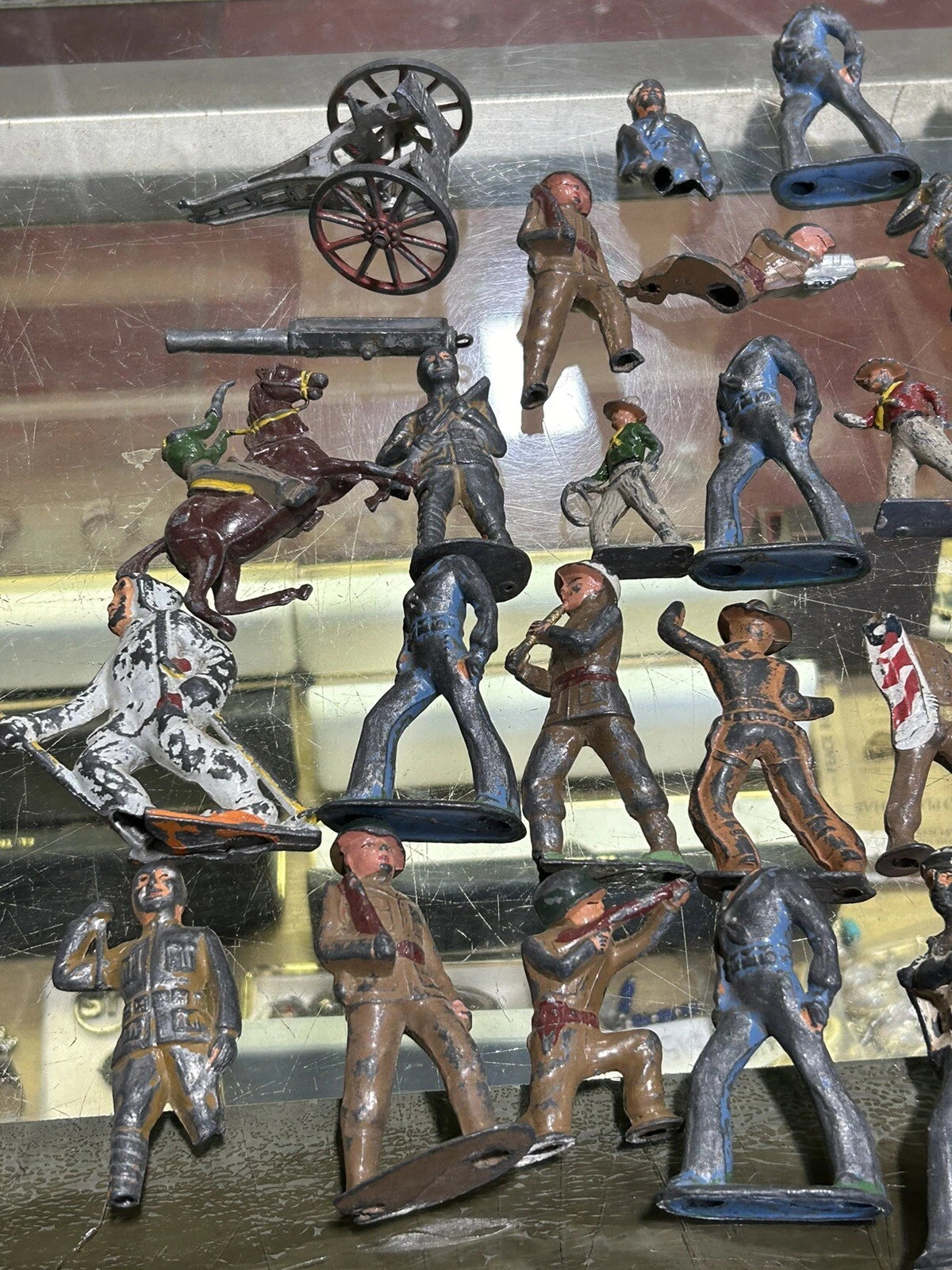 Vintage Lead Toy Soldiers Lot