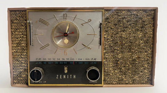 Beige Pink 1959 Zenith Radio s-49313 am/fm WORKS GREAT