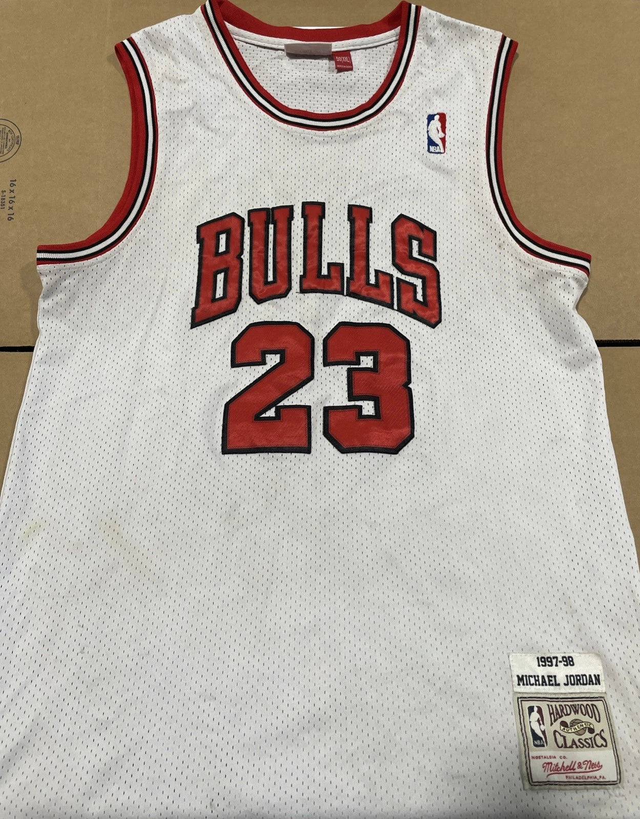 Mitchell & Ness MICHAEL JORDAN Chicago Bulls 1997-98 NBA Jersey Men’s Size XXL