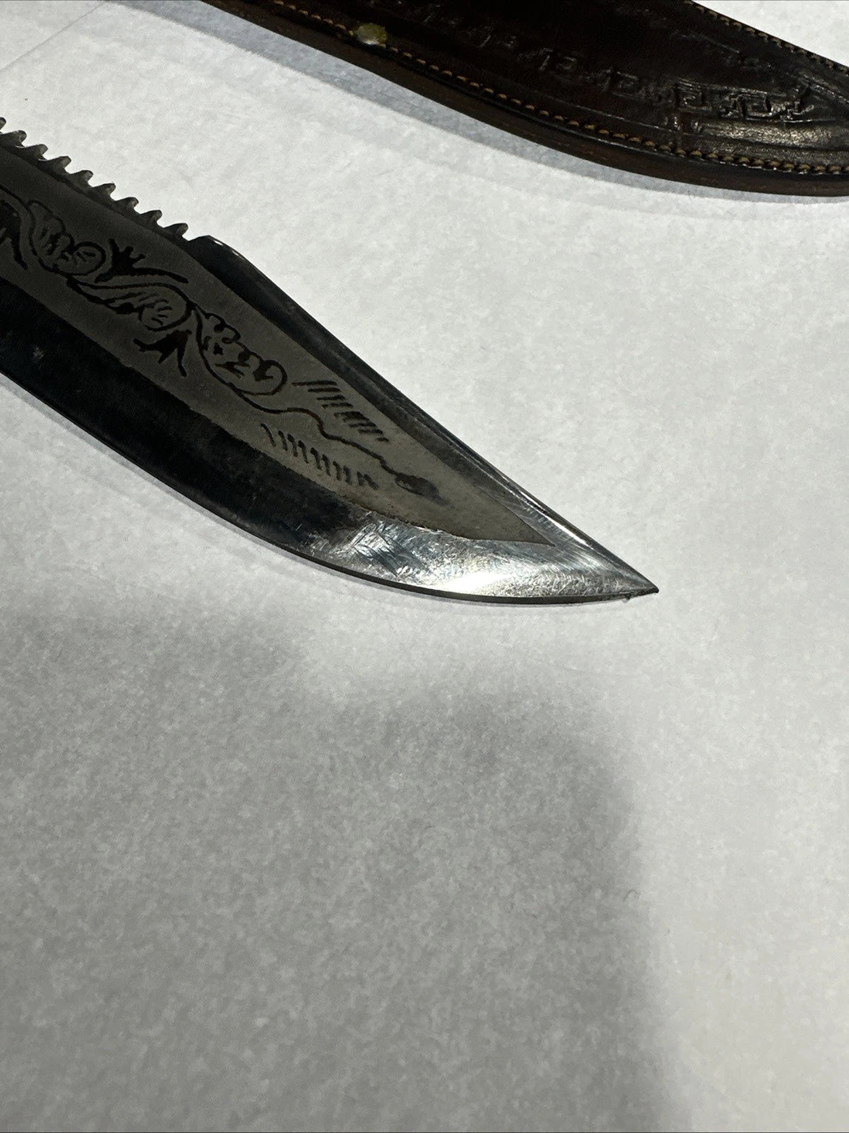 Vintage Mexican Mexico Engraved Bowie Knife with DEER HOOF OAXACA