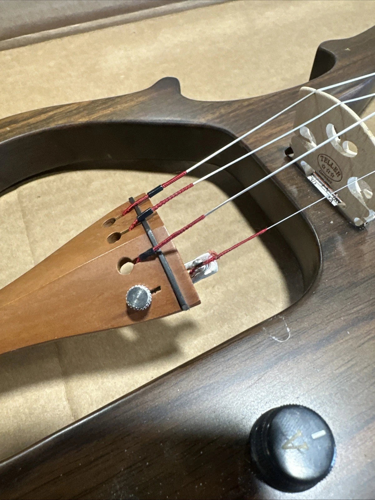 Untested Artisan electric violin Broken Strings