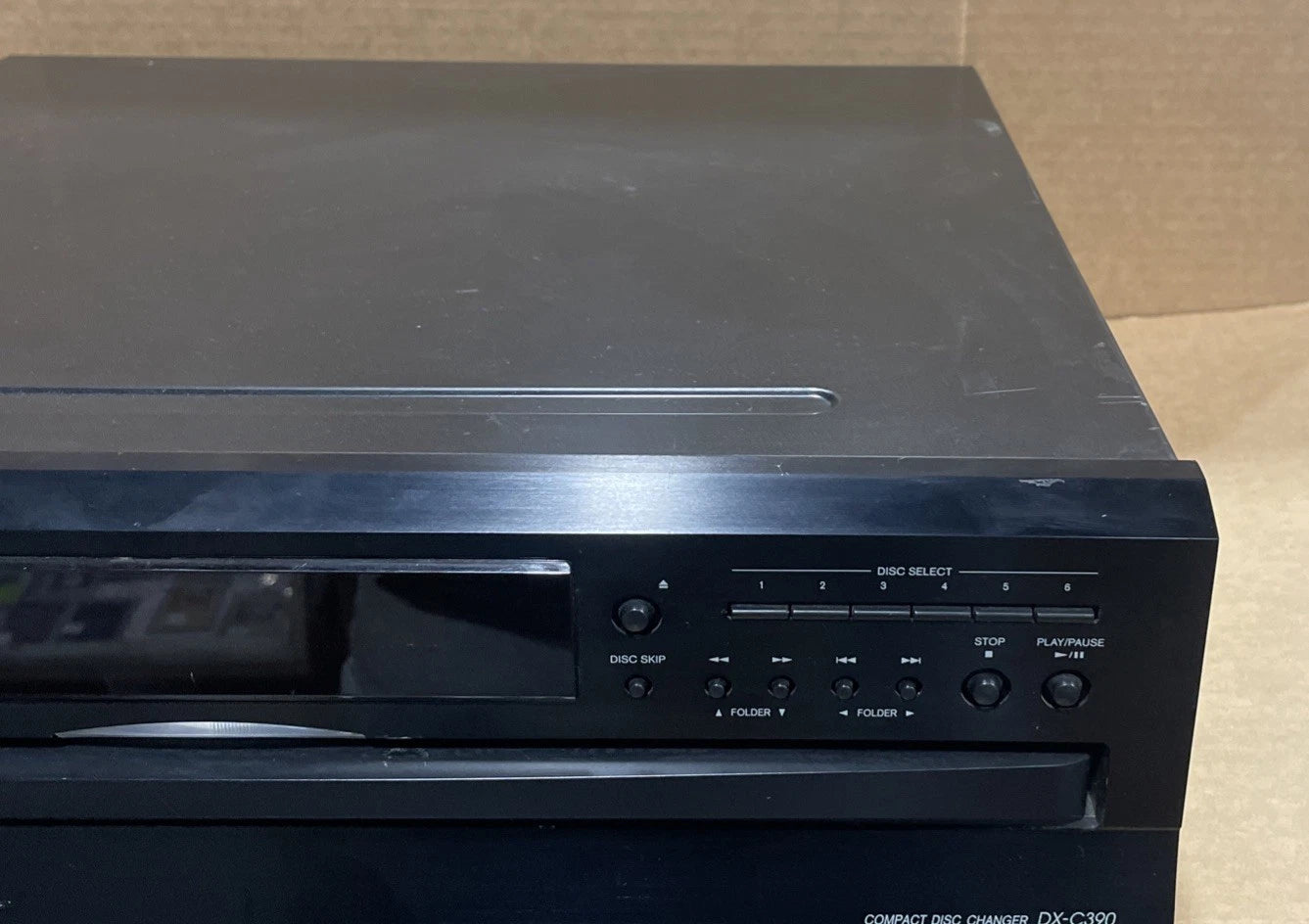 Onkyo DX-C390 6-disc carousel CD changer (Great Condition) Tested