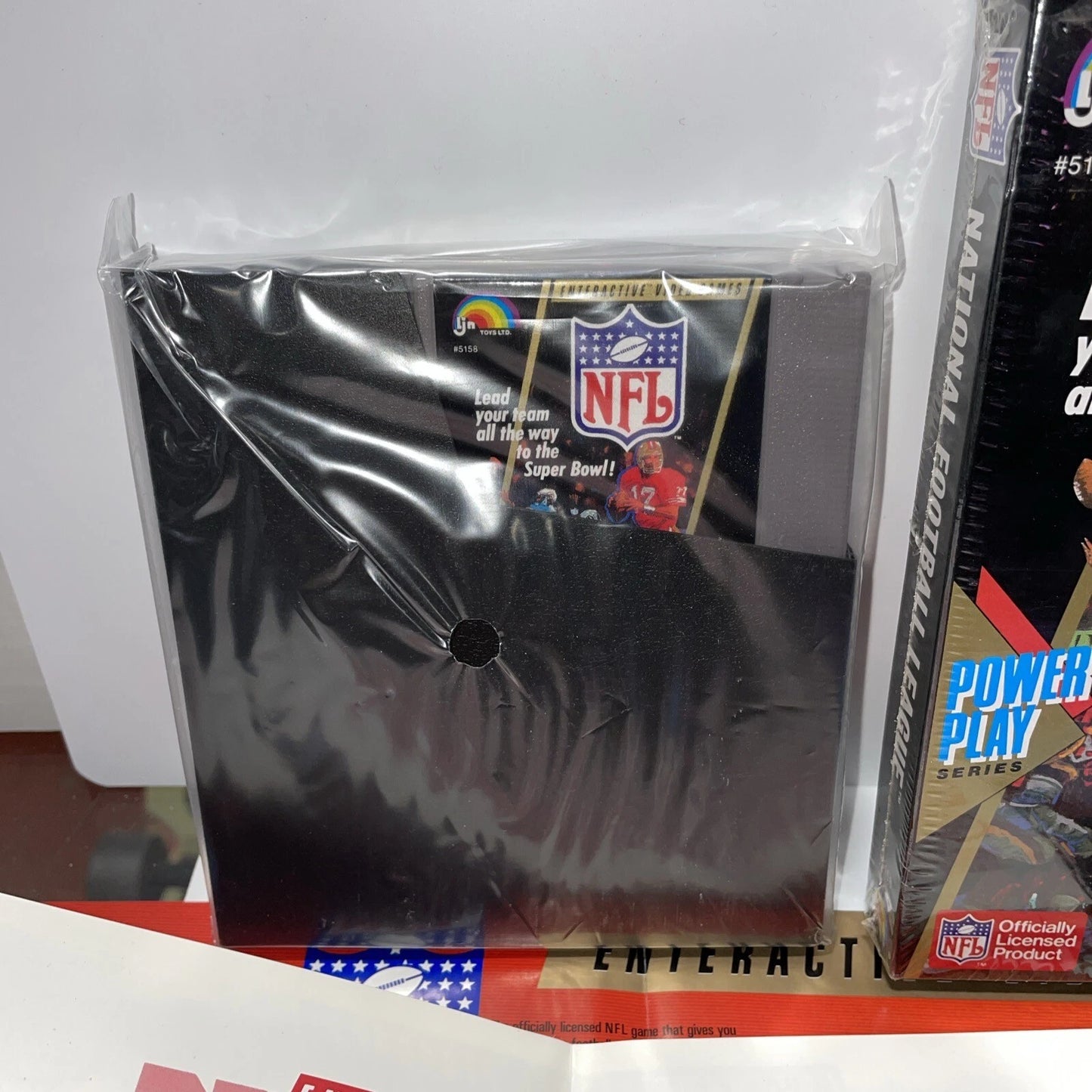 NFL Football (Nintendo Entertainment System, 1989) NES CIB MINT RARE VINTAGE