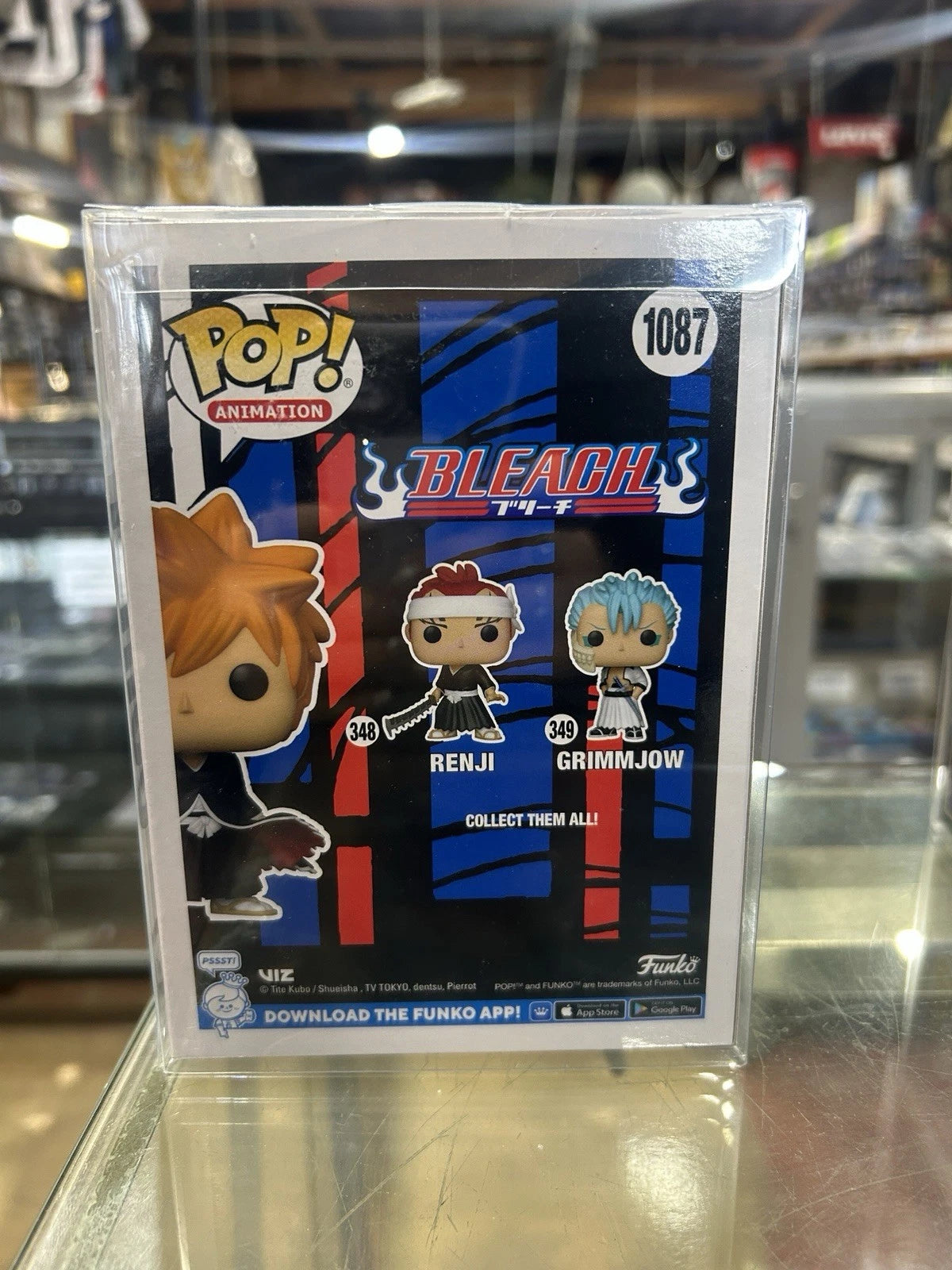 Funko Pop! Vinyl: Bleach - Ichigo (Chase) - AAA Anime(Exclusive) #1087 W Protect