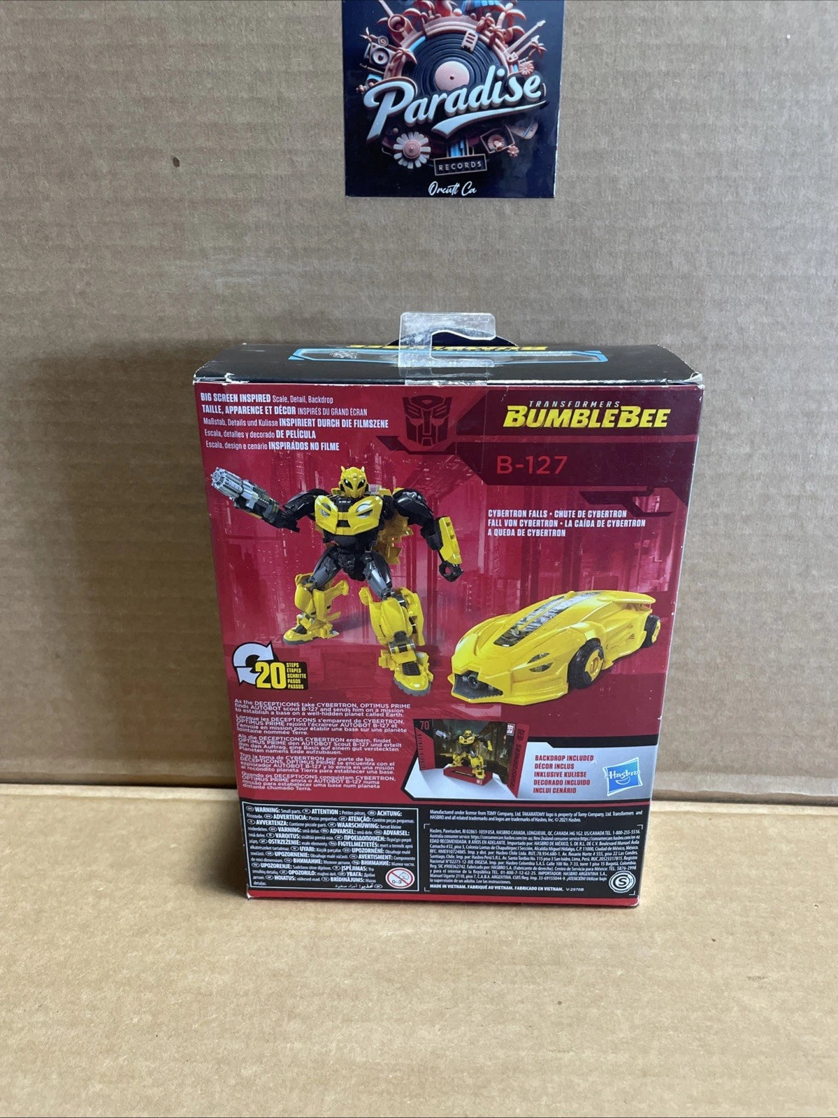 Transformers Hasbro Studio Series Bumblebee 70 Action Figure Brand New B-127