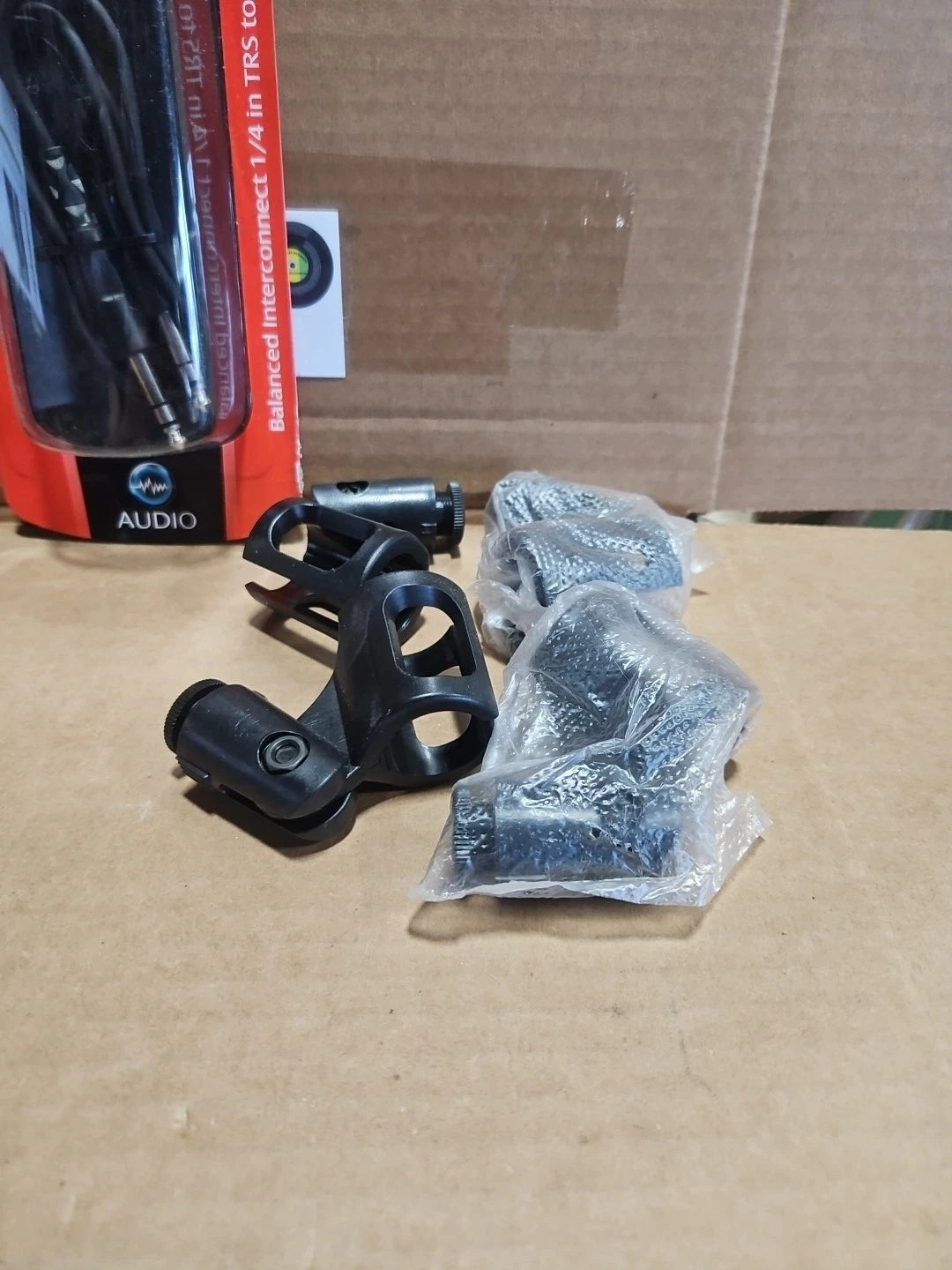 Neewer NW-800 Microphone Lot Of 4 With Cables Stands & Accesories
