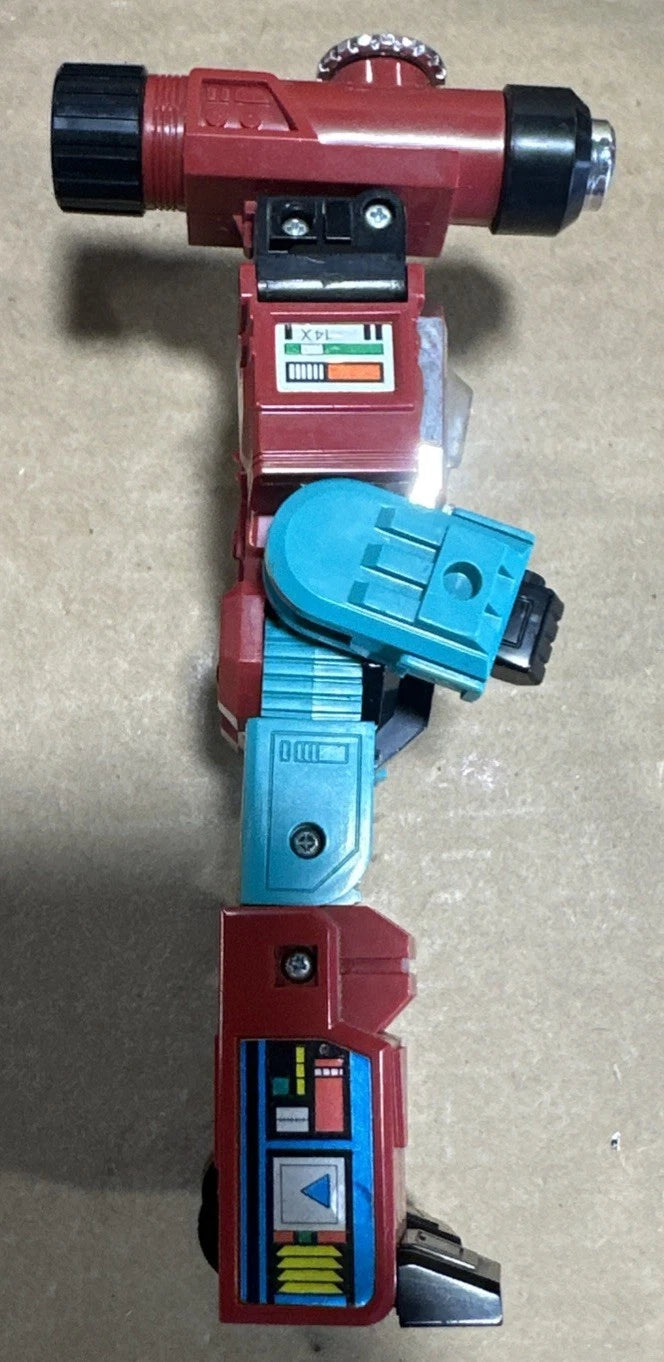 Vintage Transformers G1 Perceptor Autobot 1984 Action Figure W/ MicroScope