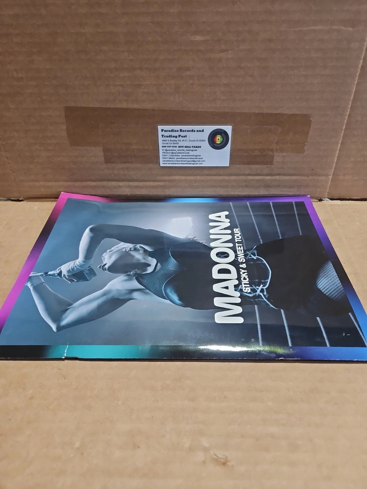 Madonna Sticky & Sweet World Tour 2008-2009 Program Concert Book Hard Candy