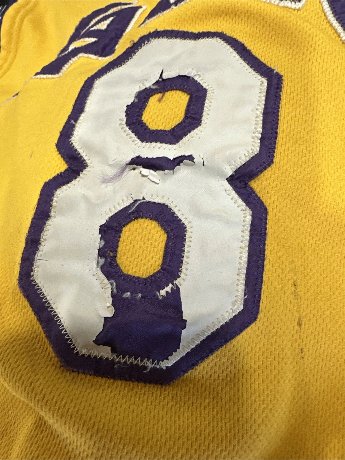 Vintage Authentic Kobe Bryant Nike 2002 NBA Los Angeles Lakers Jersey 52 Gold