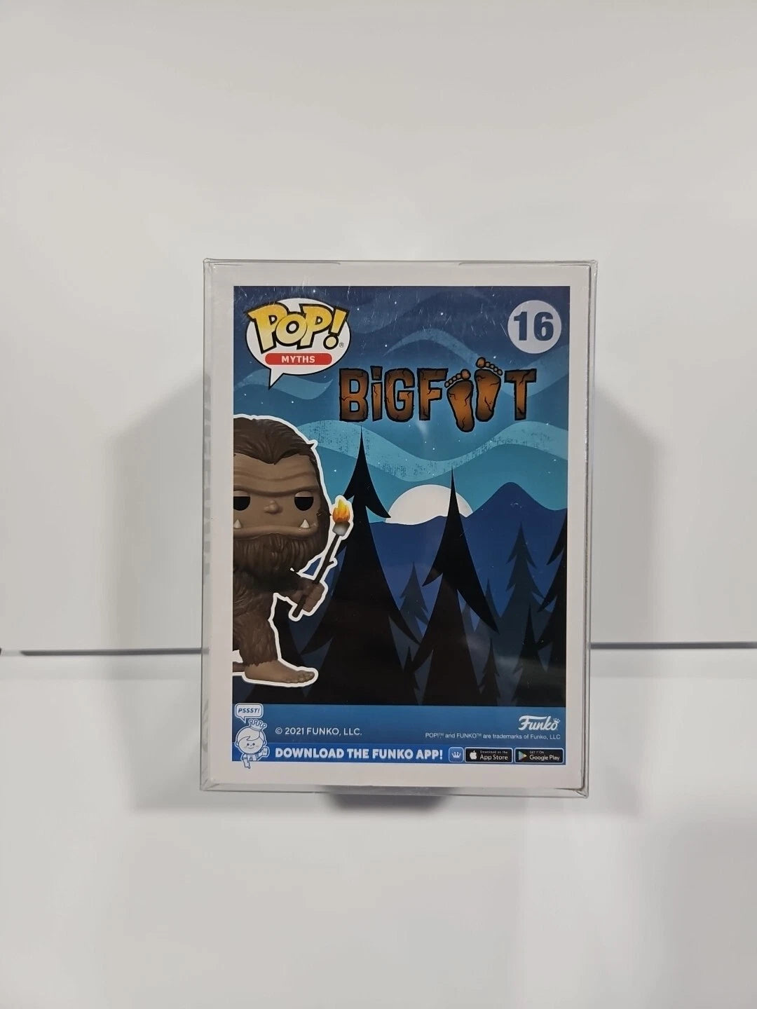 Funko Pop! Bigfoot (Marshmallow) #28 #16 Funko HQ Exclusive - LE Blacklight