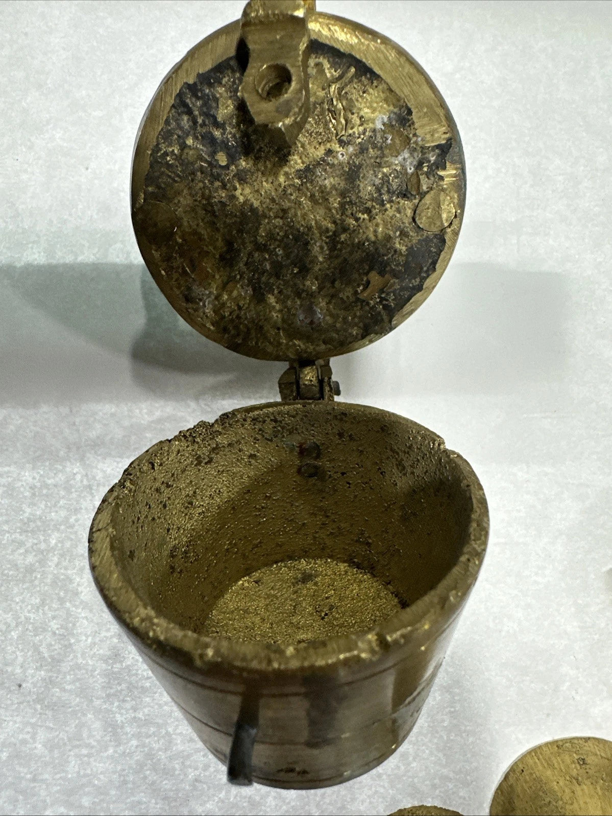 Antique Brass Hinged Apothecary Nesting Cup Weights Set of 5 Germany 2g - 100g