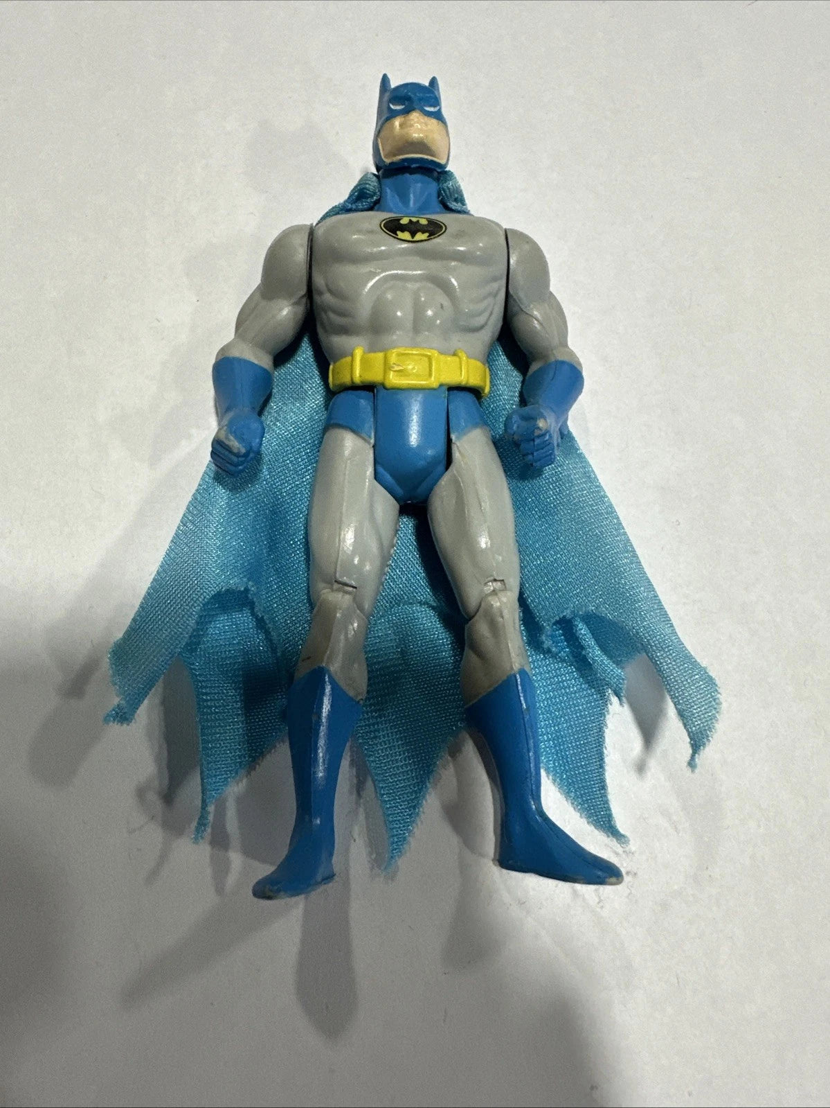 VTG 1984 Kenner SUPER POWERS Figure COMPLETE BATMAN w/CAPE DC Comics Rare!