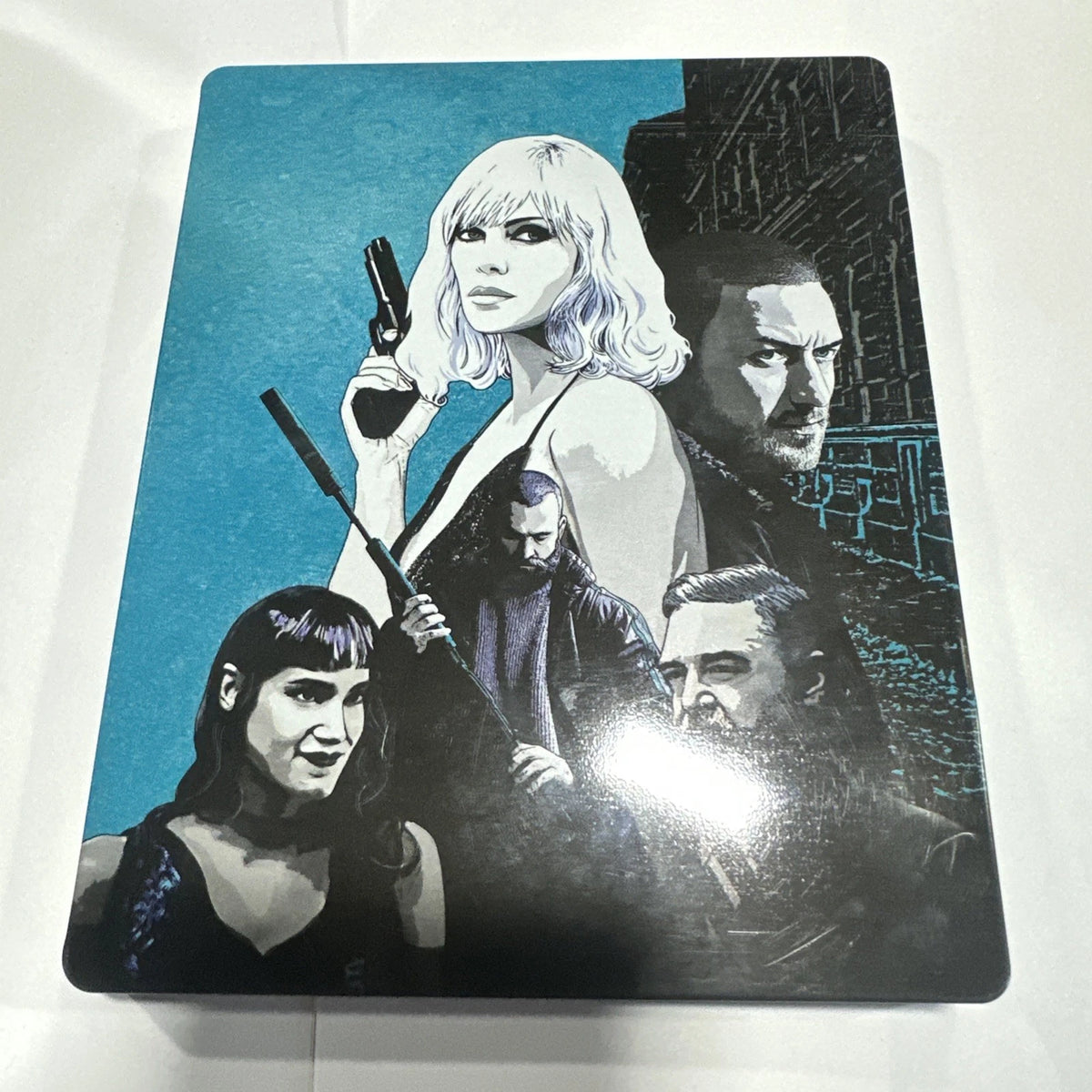 Atomic Blonde 4K Ultra HD + Blu-ray SteelBook (2017) – Excellent