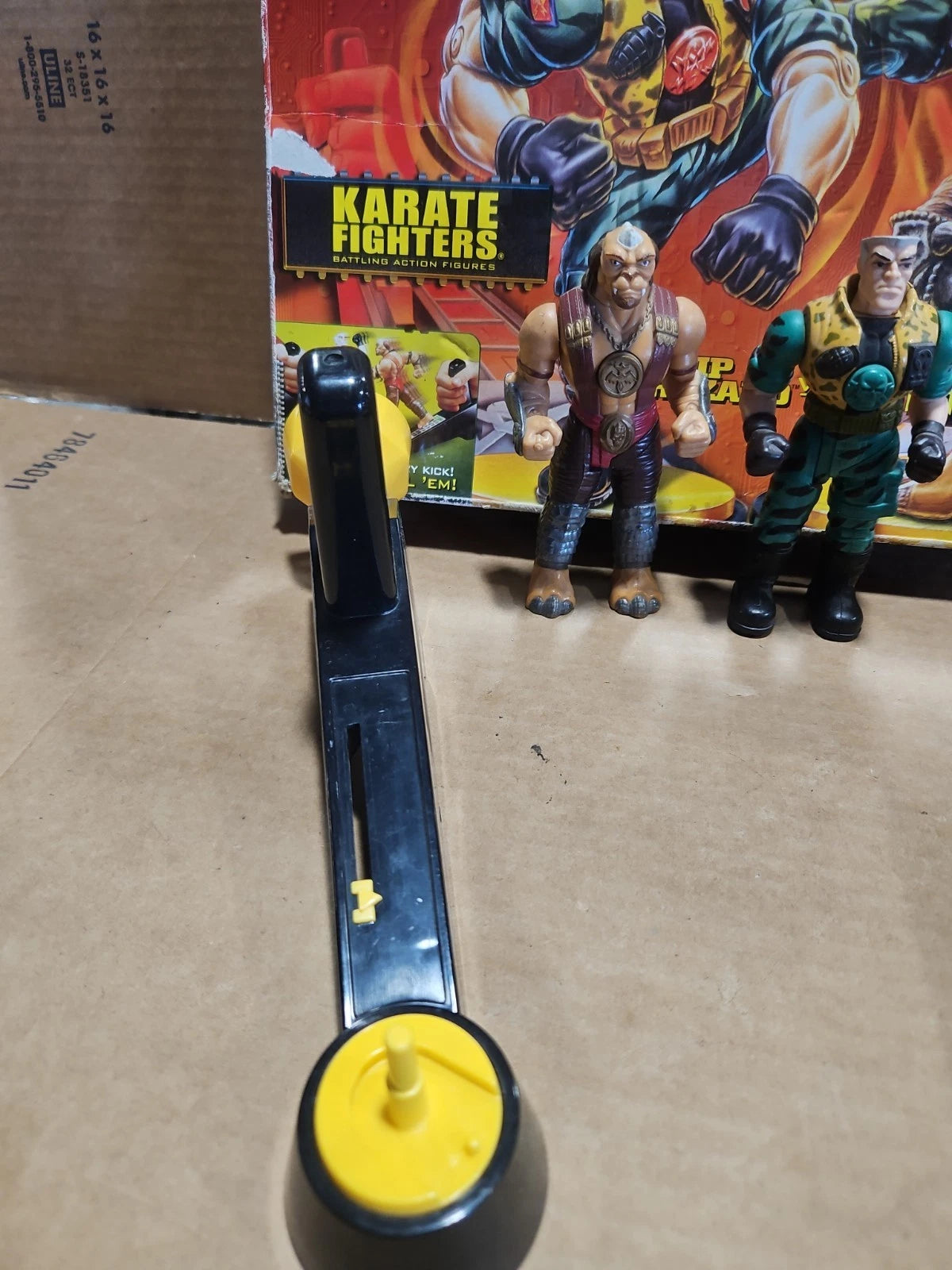 Rare Small Soldiers Karate Fighters Chip Hazard Vs Archer Pre-Owned