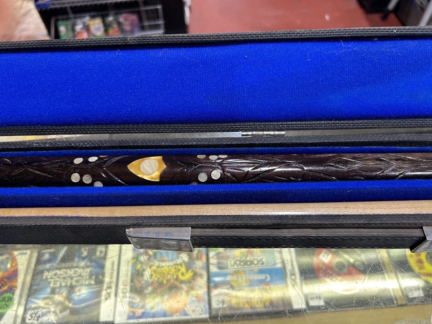 Vintage Premier Line pool cue stick With Carry Case. Premiere