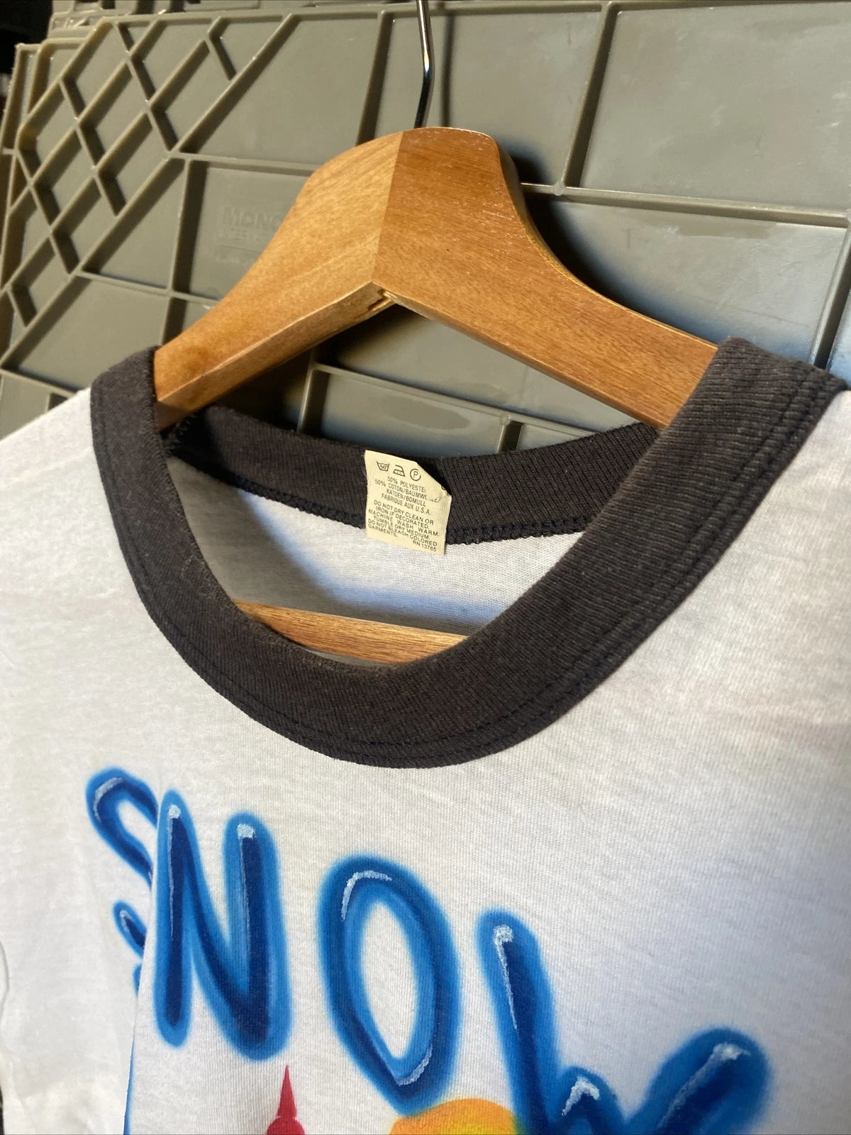 Vintage 80s 90s Screen Star XL - USA Made “SNOW SHINE”