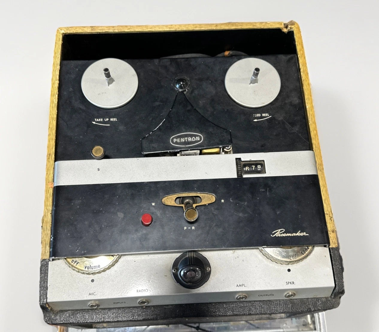 Vintage Pentron High Fidelity Reel To Reel Model T-90 Powers On