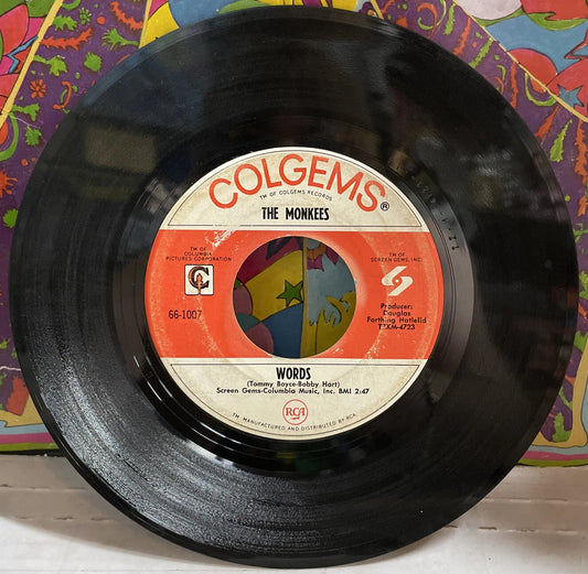 The Monkees Pleasant Valley Sunday/Words 7” Single 66-1007