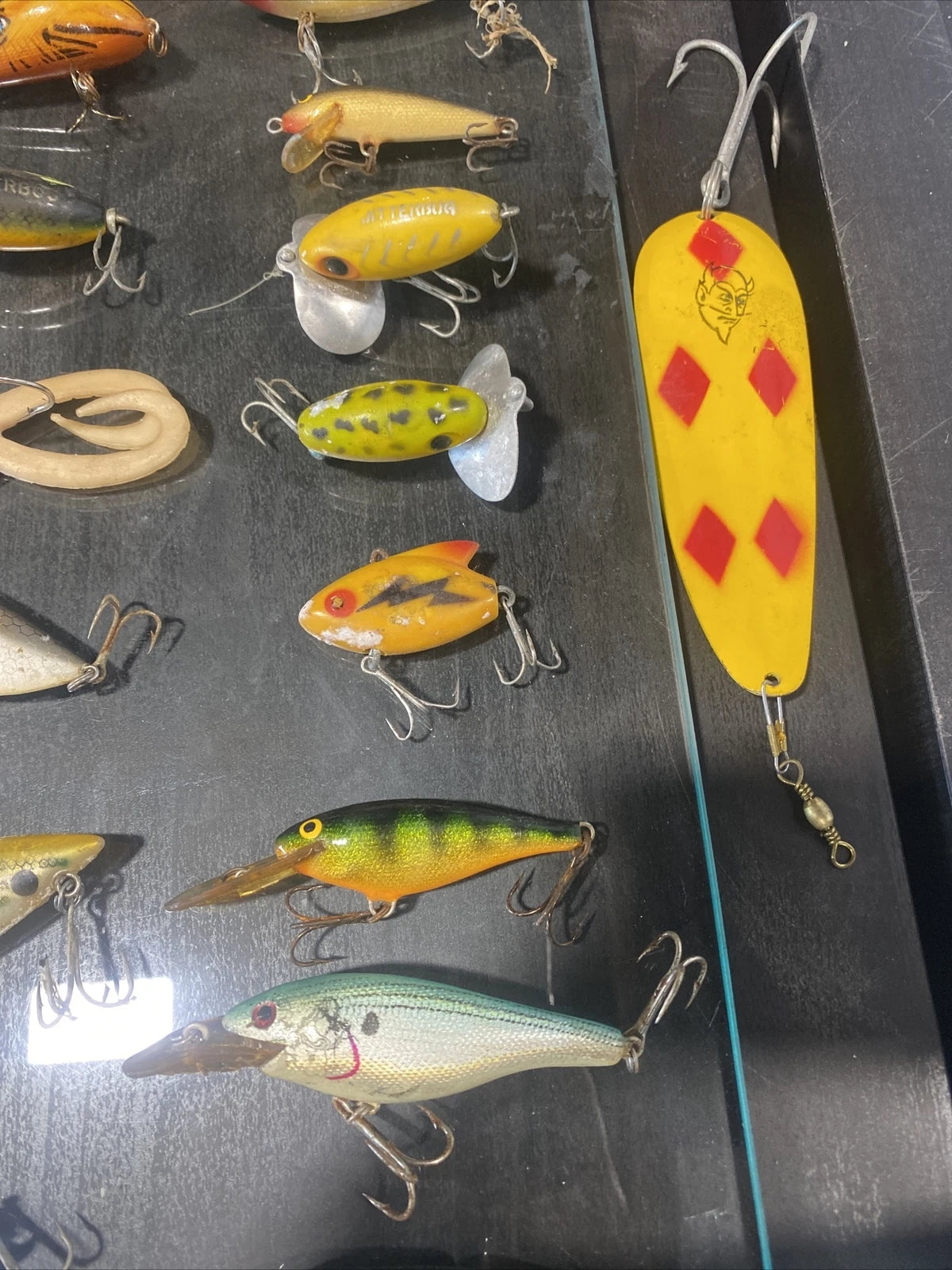Vintage Fishing Lures (45) MANNS RAPALA REBEL HELFIN BAGLEY