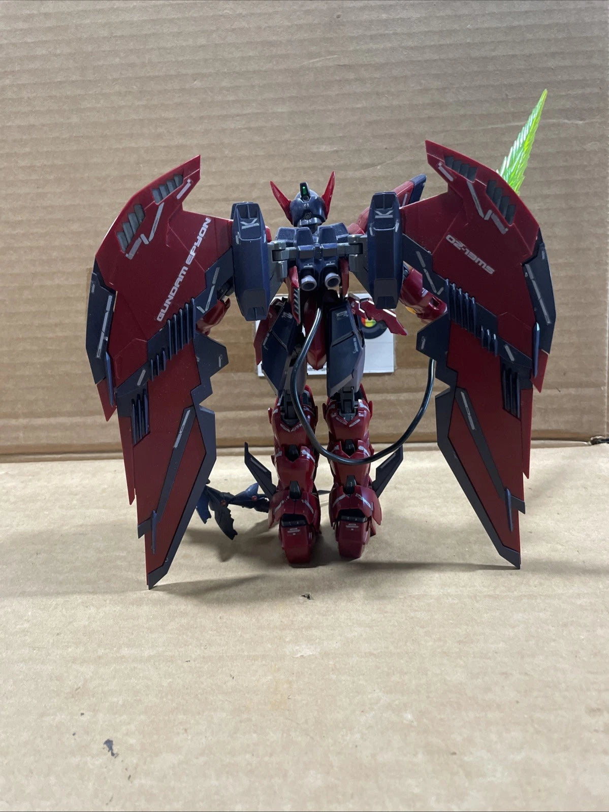 Bandai Gundam Wing RG 1/144 Gundam Epyon Model Kit No Box No Manual Incomplete