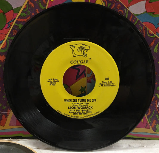 Leon Womack When She Turns Me Off 7” Single 006