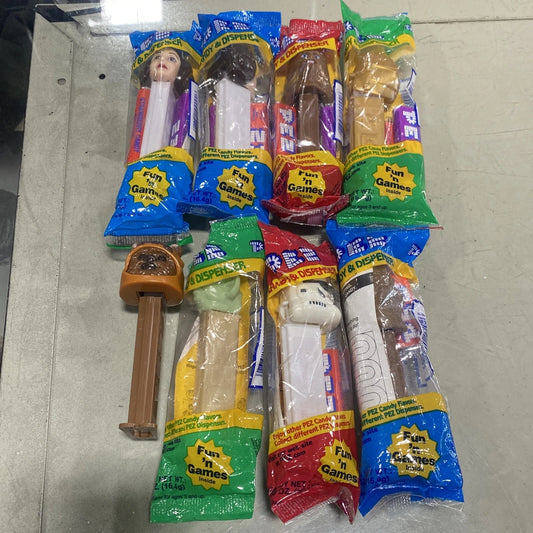 PEZ dispenser (8) Star Wars YODA CHEWBACCA PRINCESS LEIA etc (6 of them Sealed)