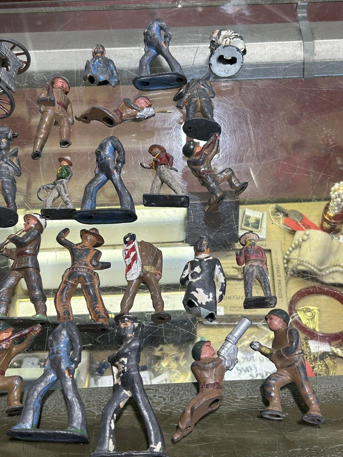 Vintage Lead Toy Soldiers Lot