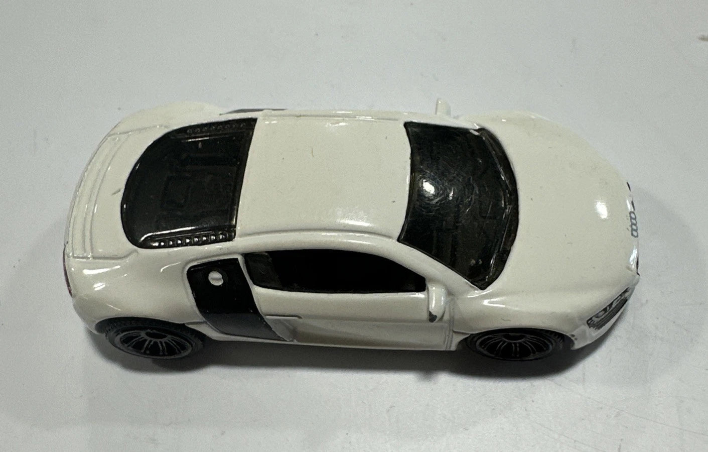 Loose Hot Wheels Speed Machines Audi R8; Pearl White
