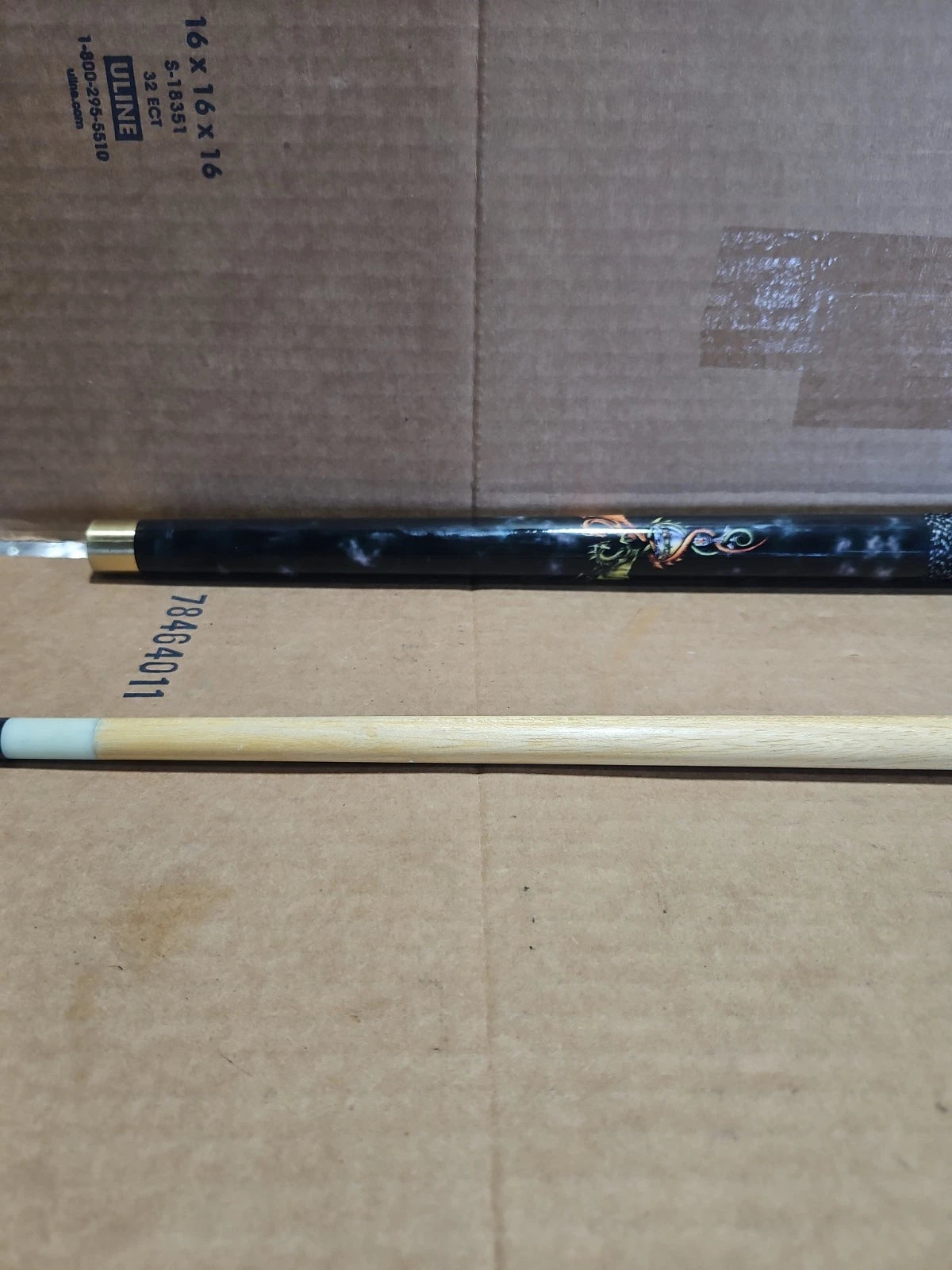 Players Pool Cue With Bag Dragon Theme