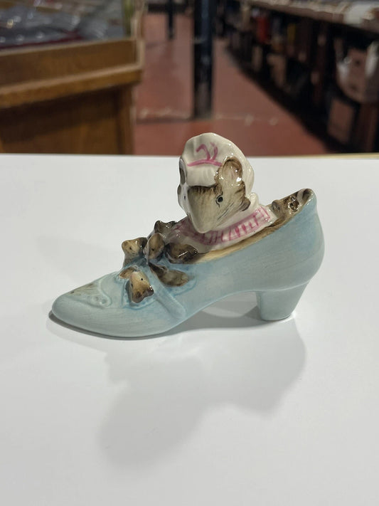 Beatrix Potter’s The Old Woman Who Lived In A Shoe 1959 Beswick England Ceramic