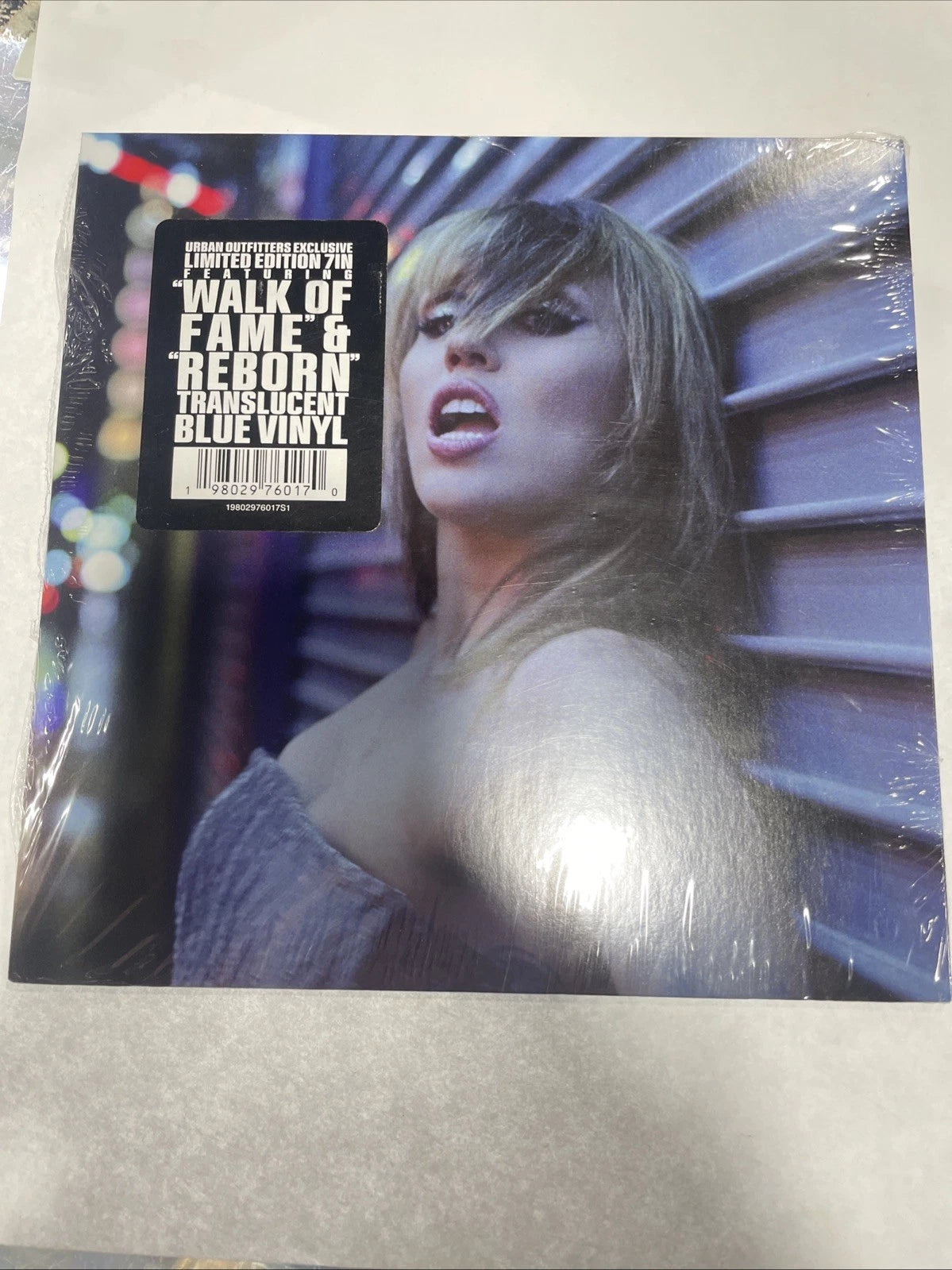 Miley Cyrus Walk of Fame / Reborn 7” Single Blue Color Vinyl Sealed New
