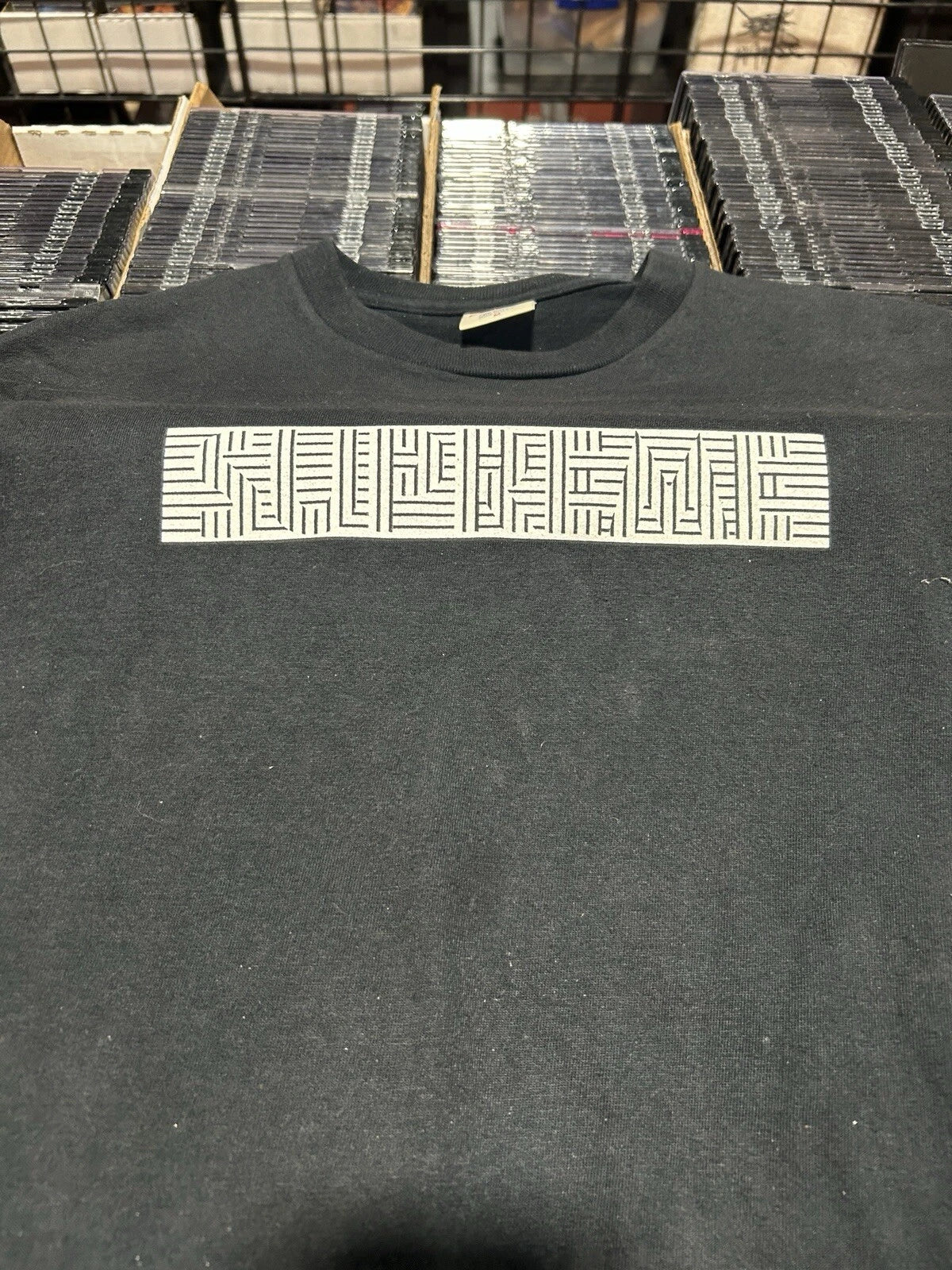 Supreme Shirt Pre Shrunk Size Medium