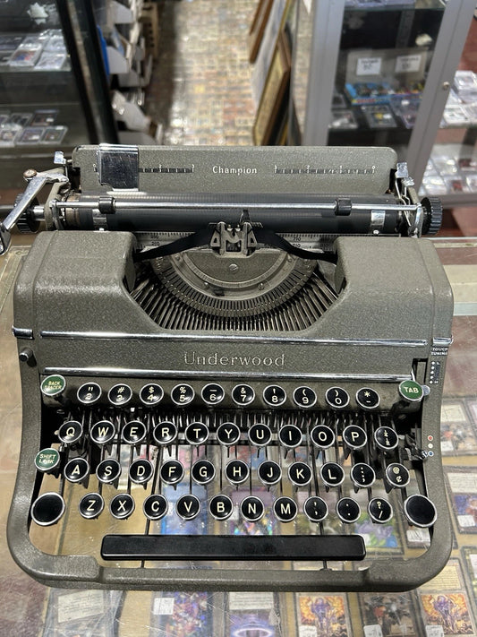 Vintage Underwood Champion typewriter Antique Early 1900’s
