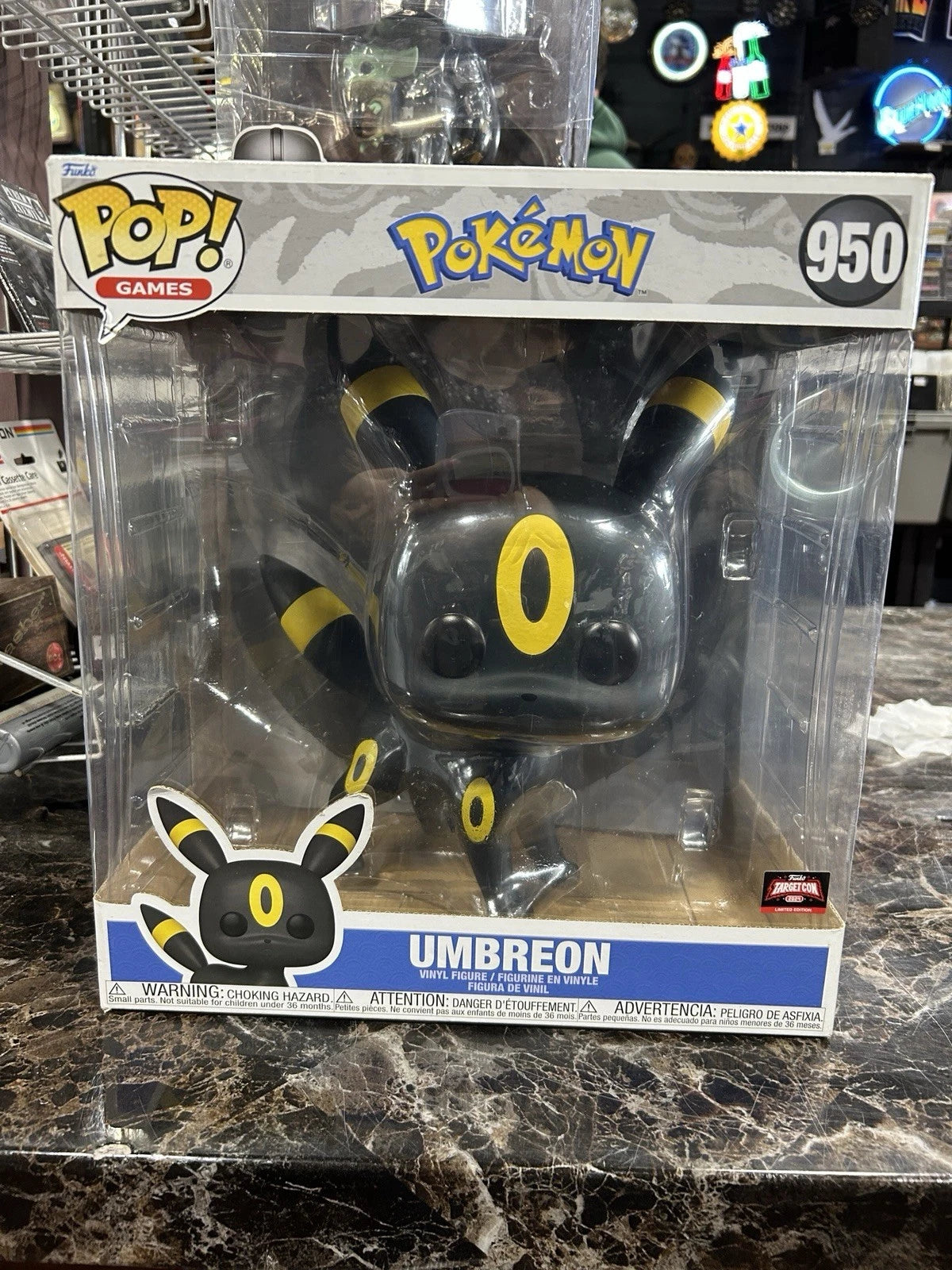 Funko POP! Pokémon 10" Jumbo Umbreon #950 Target Con Limited Edition