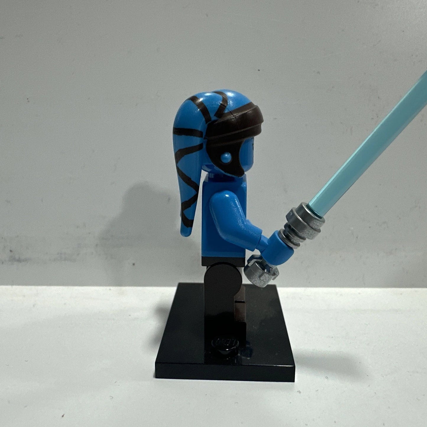 LEGO Star Wars Aayla Secura Minifigure Jedi Republic Fighter 75182