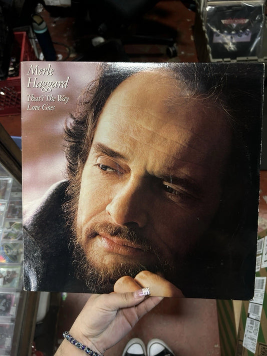Merle Haggard Thats The Way Love Goes NEAR MINT Epic Vinyl LP