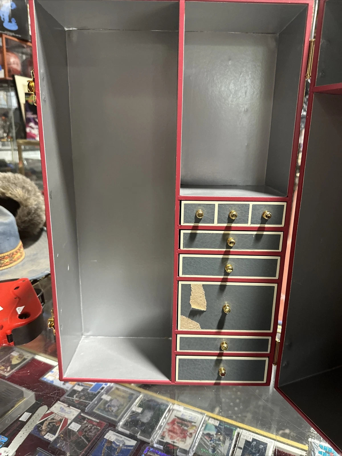 I Love Lucy Franklin Wardrobe Case Trunk VERY RARE With COA And Hangars