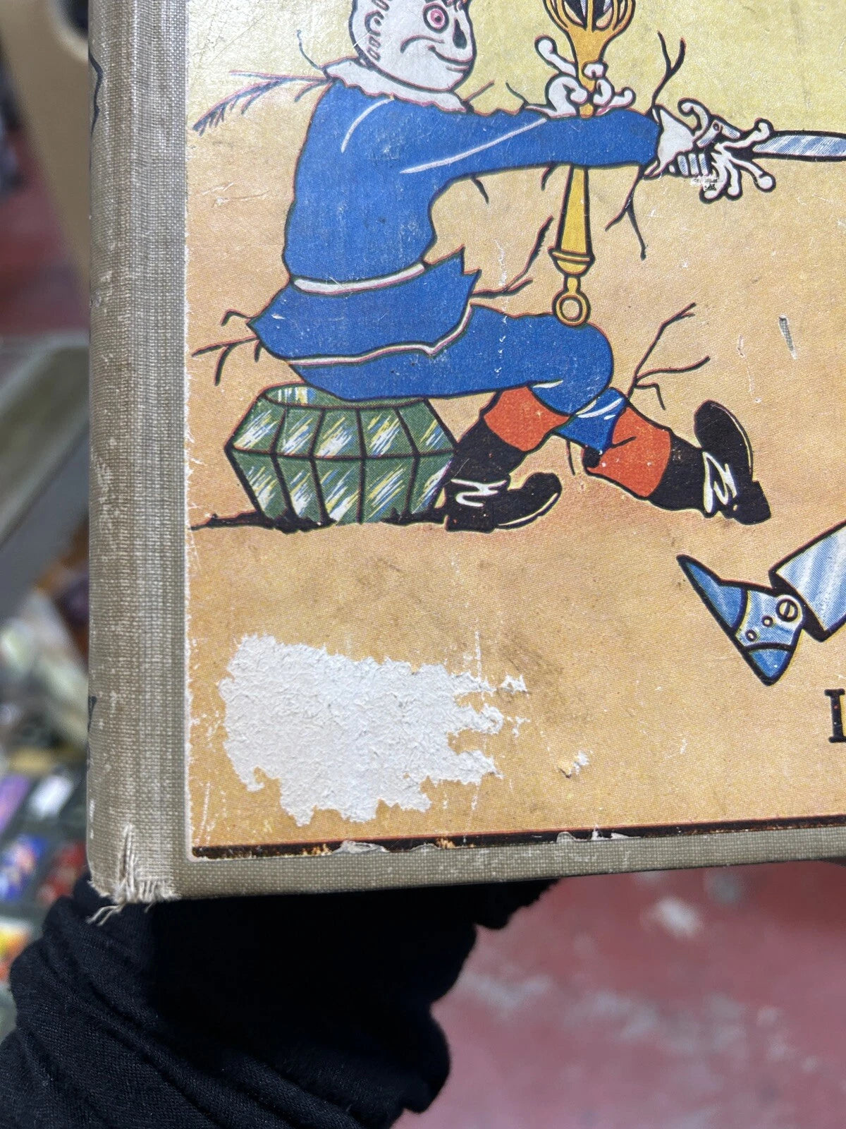THE LAND of OZ L. Frank Baum Hardcover Reilly & Lee White Edition