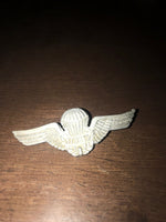 Vintage 1980s GOCOEX 2 Stones Wings Pin/brooch