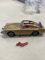 Vintage Original James Bond 007 Aston Martin DB5 Corgi die cast toy