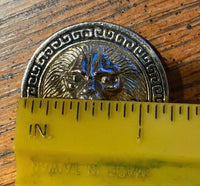 Vintage Hard To Find RHTF Lions Head Coin