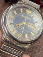 Vintage BENRUS mens watch date blue Honeycomb BNW 718 100ft watch