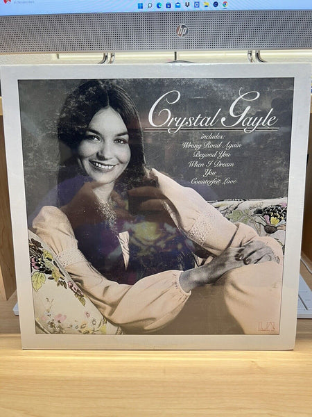 Crystal Gayle - "Crystal Gayle" - United Artists - LOO-982 - 1975 -