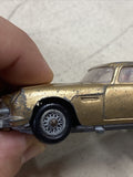 Vintage Original James Bond 007 Aston Martin DB5 Corgi die cast toy