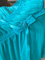 VTG USA MADE VANITY FAIR New Old Stock TAGS Retro Teal Satiny Smooth Night Gown