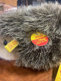 Steif Joggi Igel Hedgehog Plush with Button Flag, and Tag Made in Germany